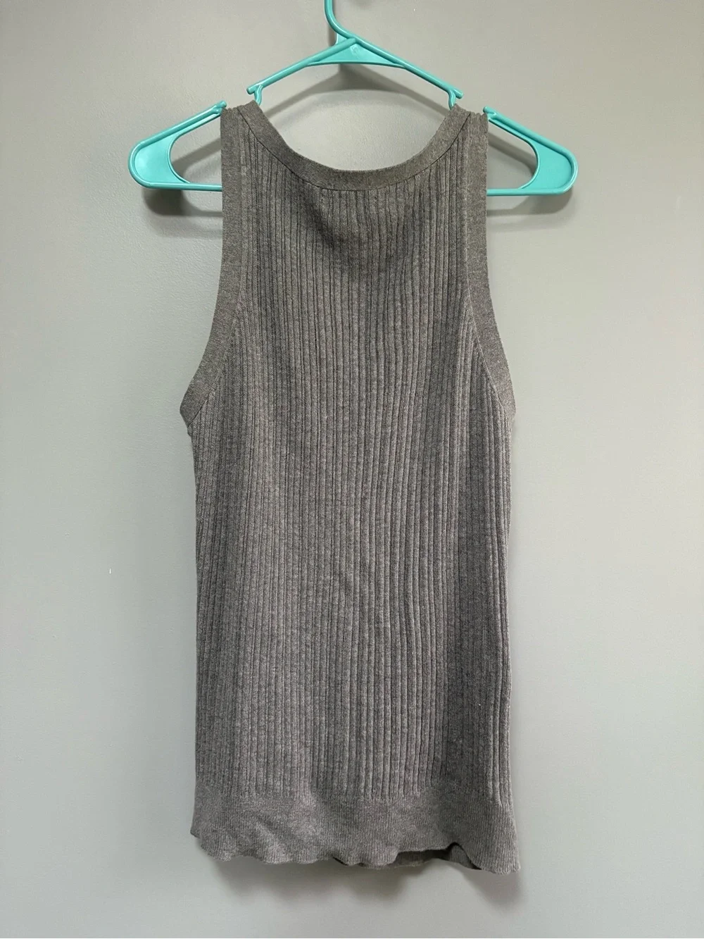 New York & Company Women's‎ Preppy Gray Ribbed Knit Button Drapey Vest Size L
